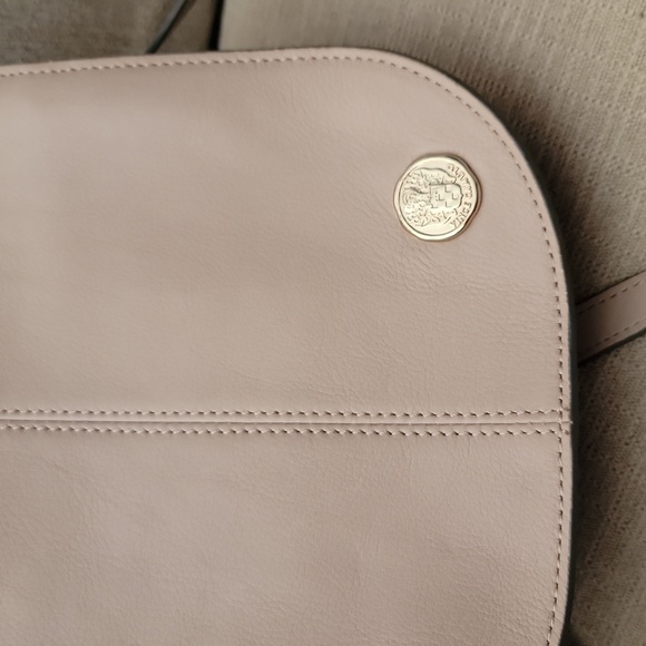 Vince Camuto Blush Leather Crossbody Bag - Picture 6 of 9